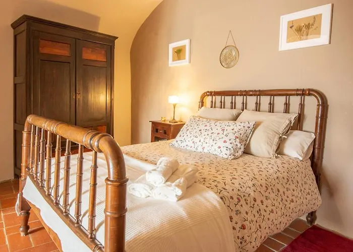 Casa Rural En Rupia Con Piscina