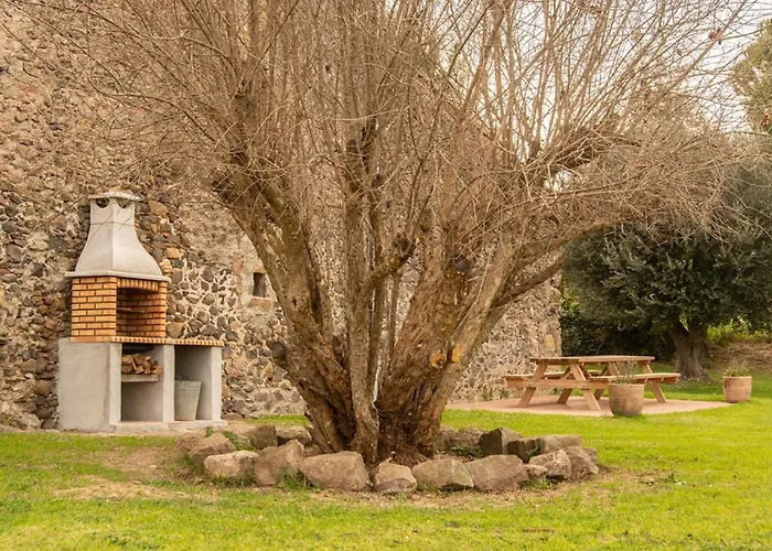 Casa Rural En Rupia Con Piscina